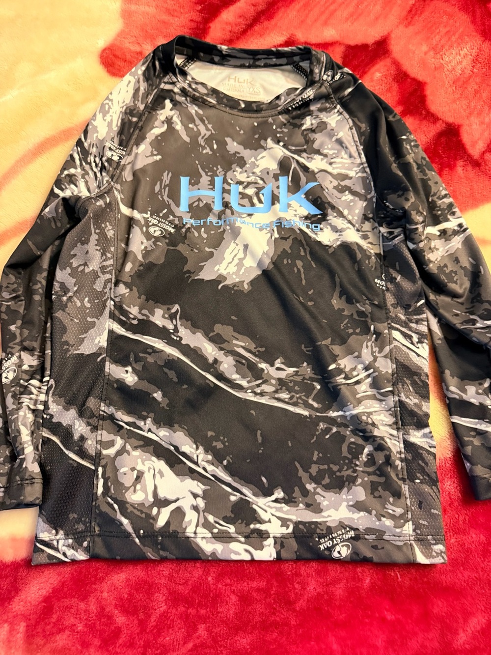 Huk Kids Long Sleeve Performance Tee - Black Camo with Blue Logo